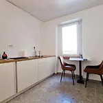 Akvatour Апартаменты