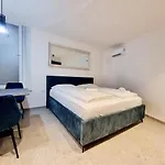 Akvatour Apartment