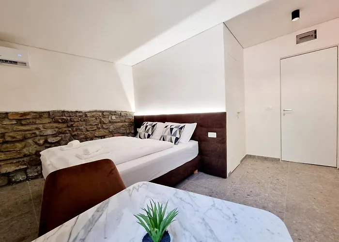 Akvatour Daire Piran